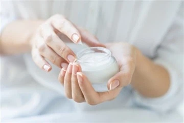 Phytosteryl Isostearate: Ένα βασικό συστατικό για τη φροντίδα του δέρματος